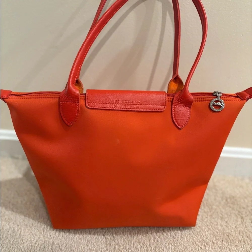 Longchamp Vibrant Orange Tote Bag - Picture 2 of 10